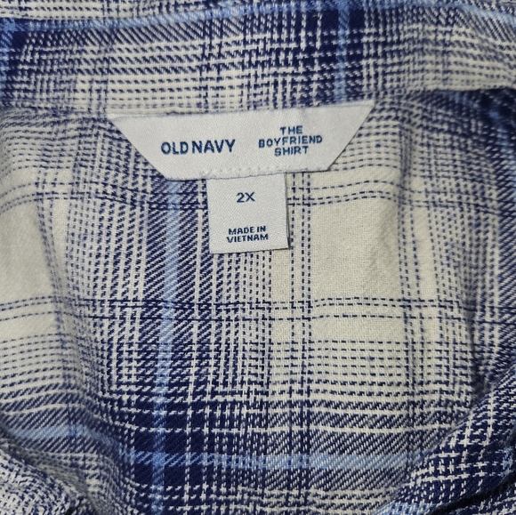 Old Navy Button Down Shirt - Picture 2 of 2
